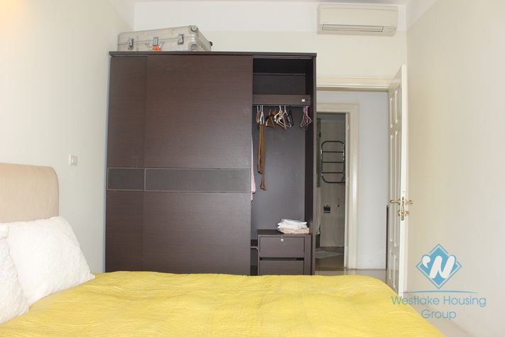 High quality apartment with 2 bedroom for rent in Tay Ho, Ha Noi